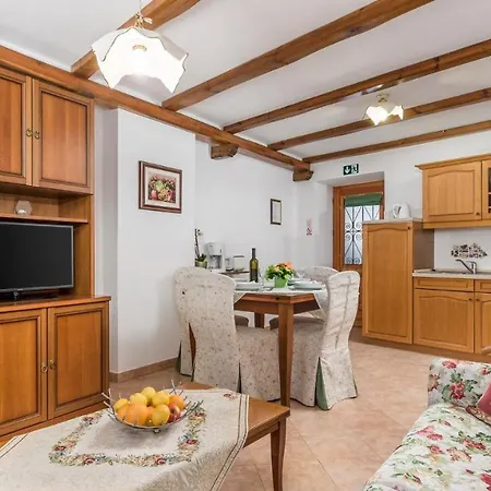 Rona Stone House Janja Boljun