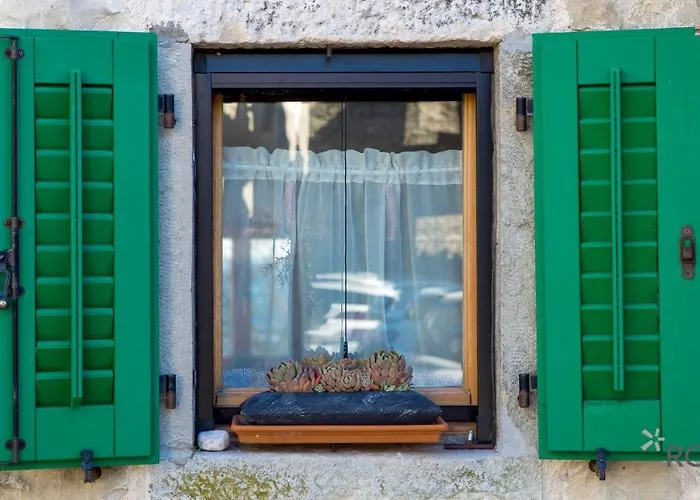 Rona Stone House Janja Διαμέρισμα Boljun